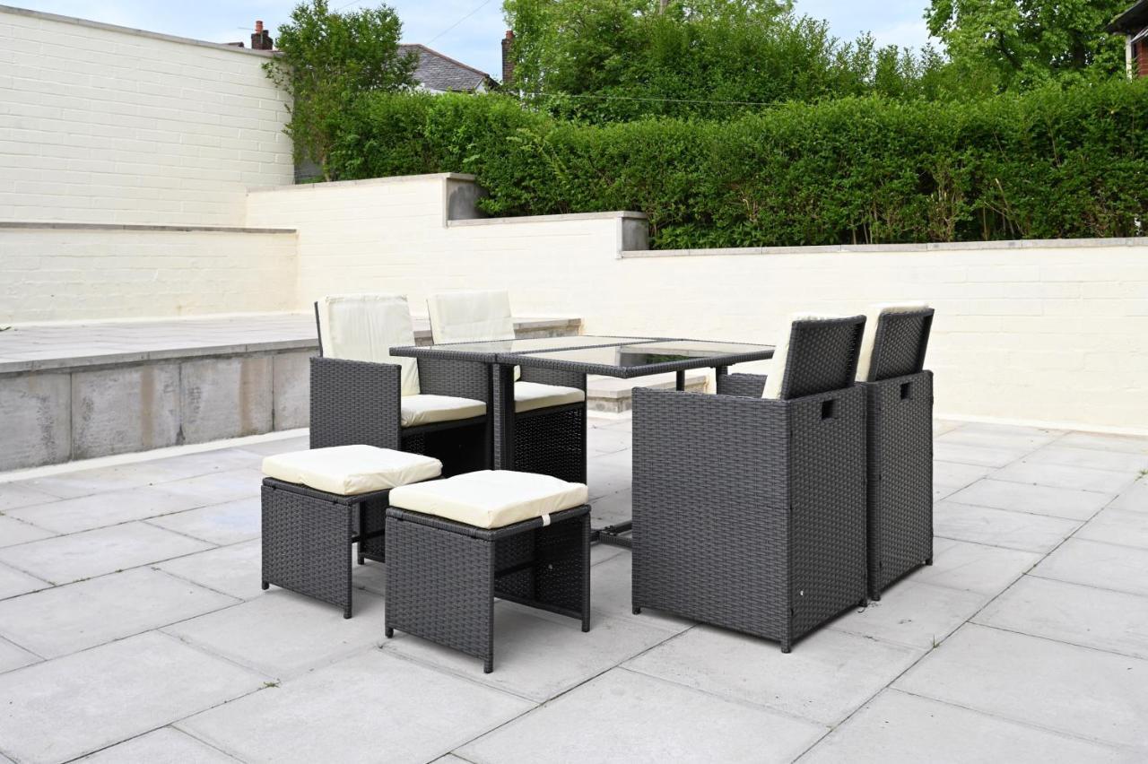Sleek And Stylish 3 Bed In Bolton - Garden - Parking Villa Buitenkant foto